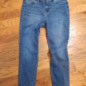 D Jean's. Skinny leg